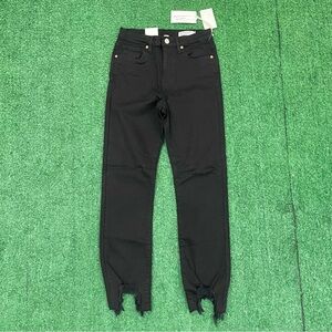 Blank NYC Women's Black Skinny Jeans